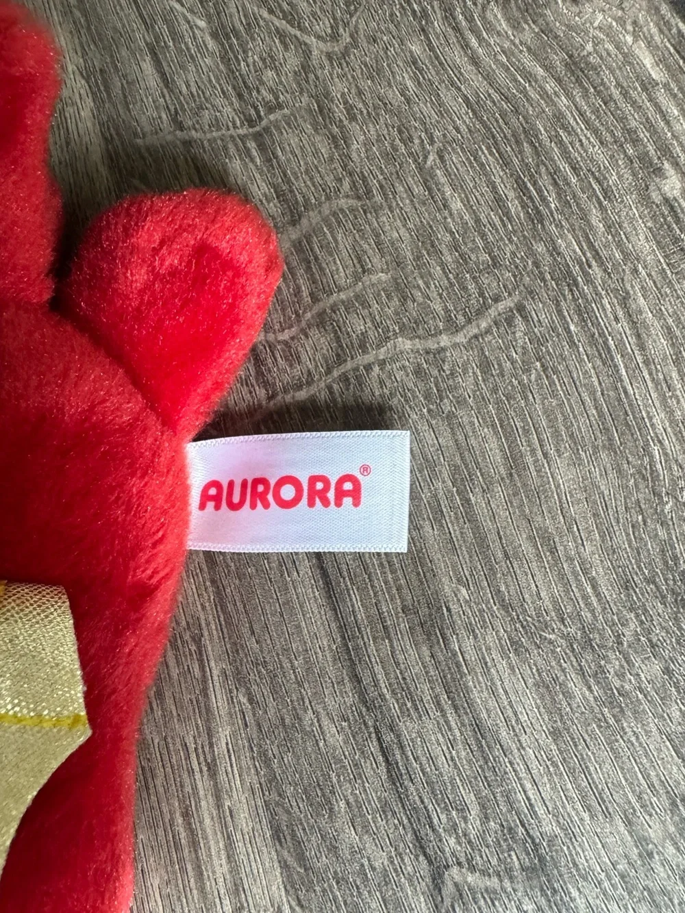 Aurora Mini Daring Dragon Shoulderkins